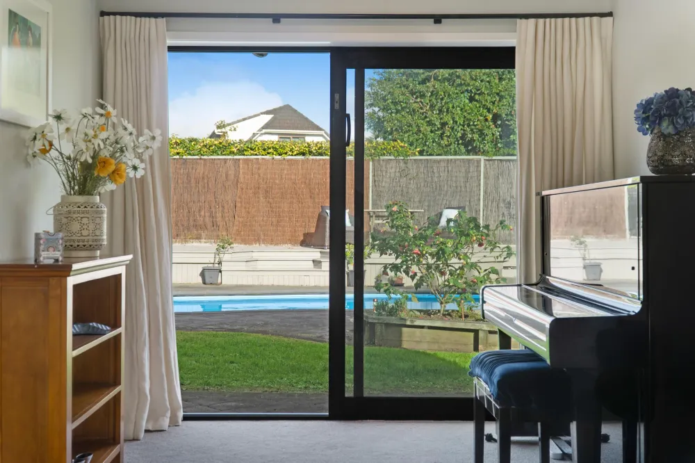 Photos of 50 Loloma Drive