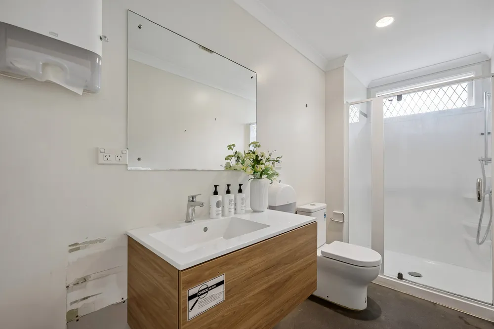 Photos of 1 Wesley Street