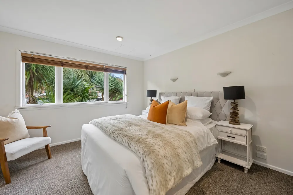 Photos of 1 Wesley Street
