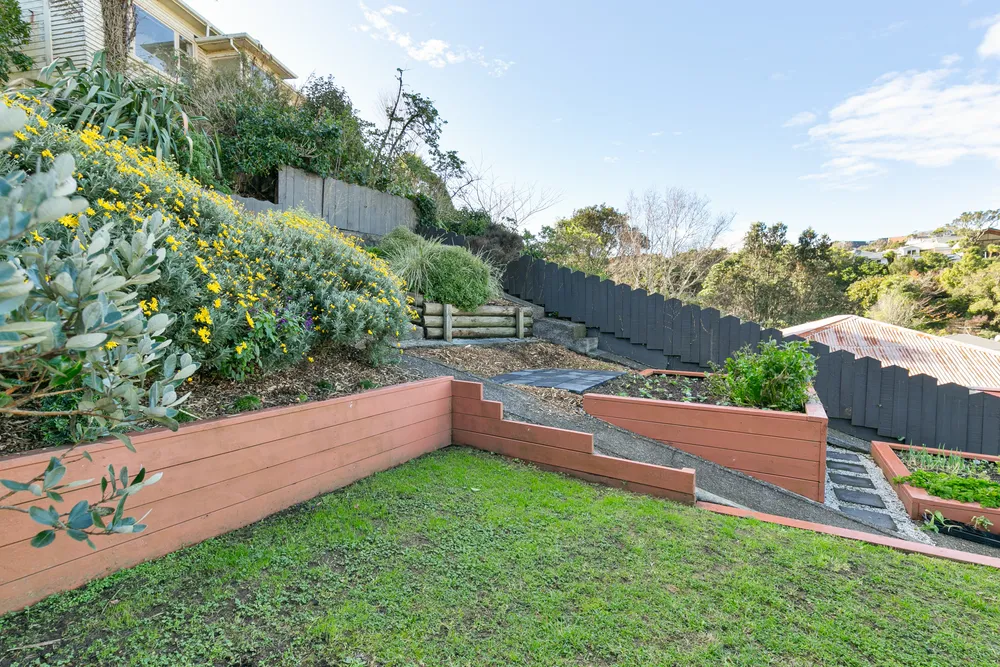 Photos of 4 Reuben Avenue