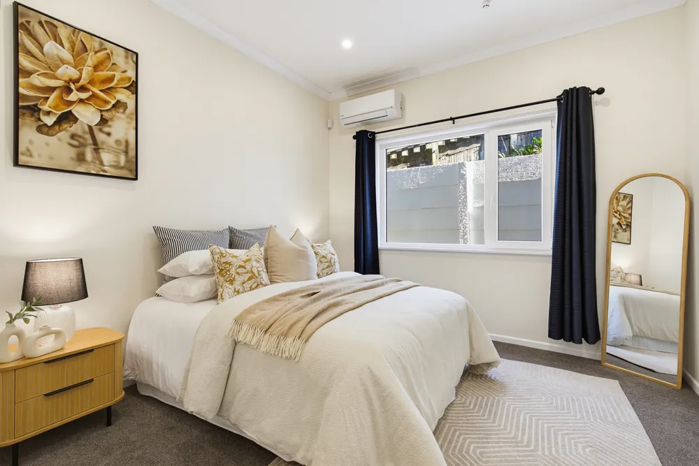 Photos of 4 Reuben Avenue