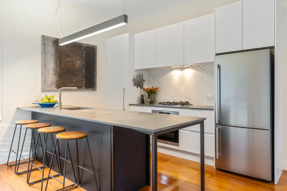 Photos of 2A Northland Street