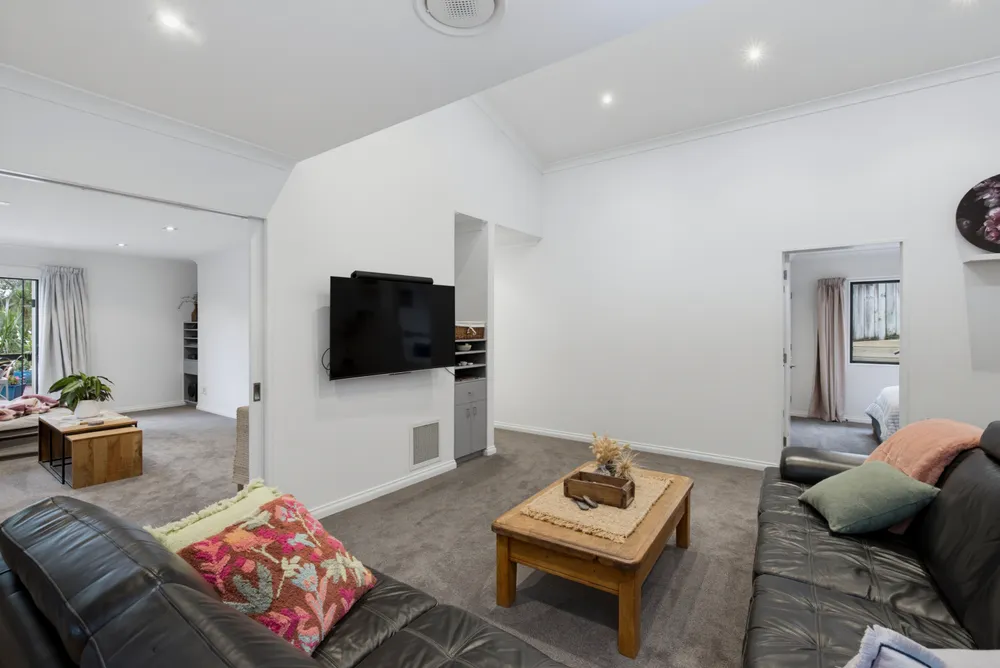 Photos of 56a Wood Leigh