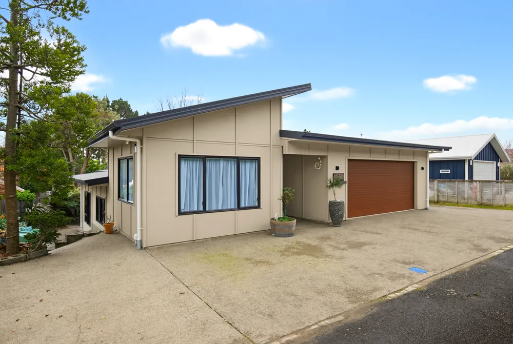 Photos of 56a Wood Leigh
