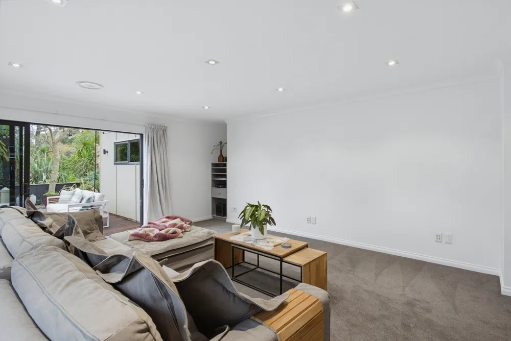 Photos of 56a Wood Leigh