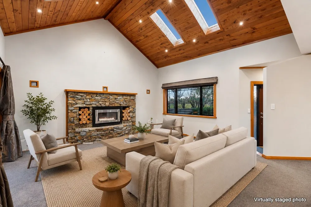 Photos of 30 Sunset Drive