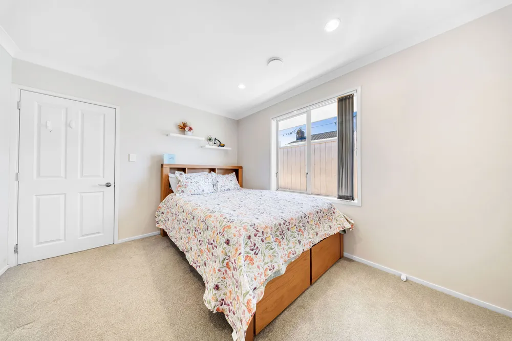 Photos of 209 Hill Road