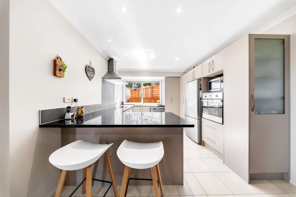 Photos of 209 Hill Road