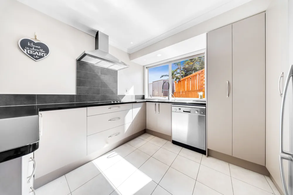 Photos of 209 Hill Road