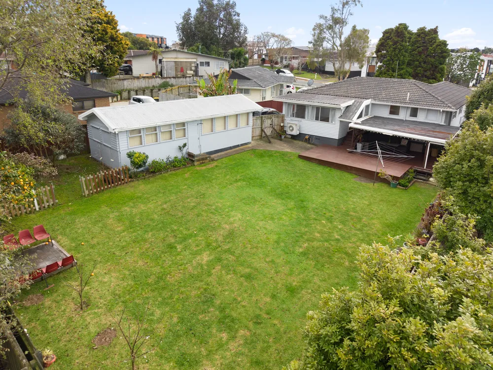 Photos of 17 Leaver Place