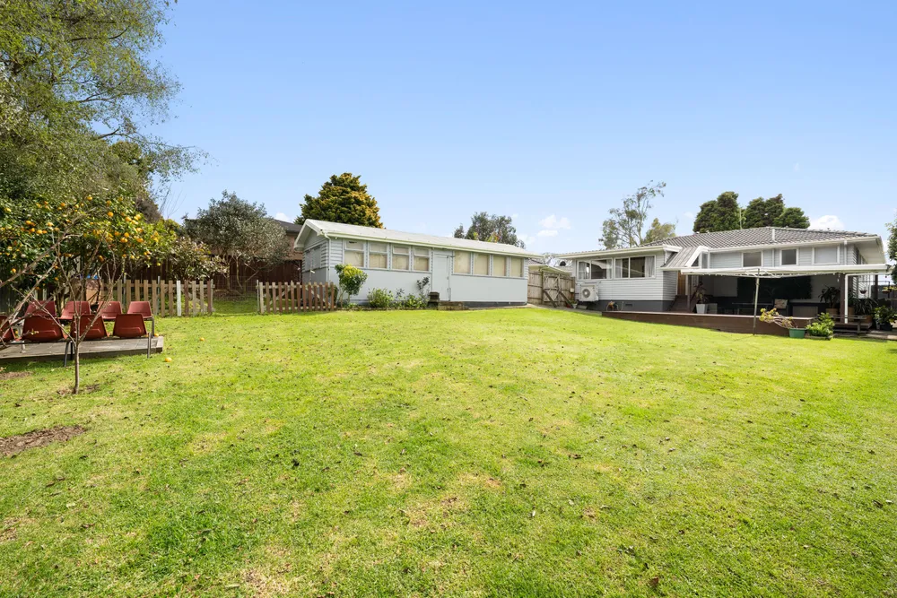 Photos of 17 Leaver Place
