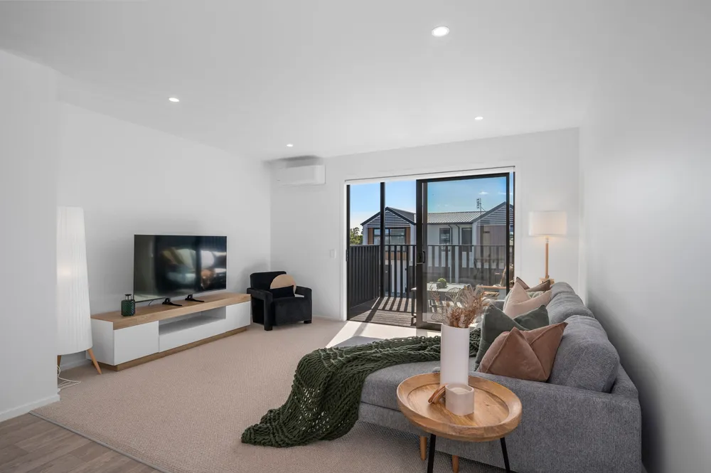 Photos of 38 Constellation Way