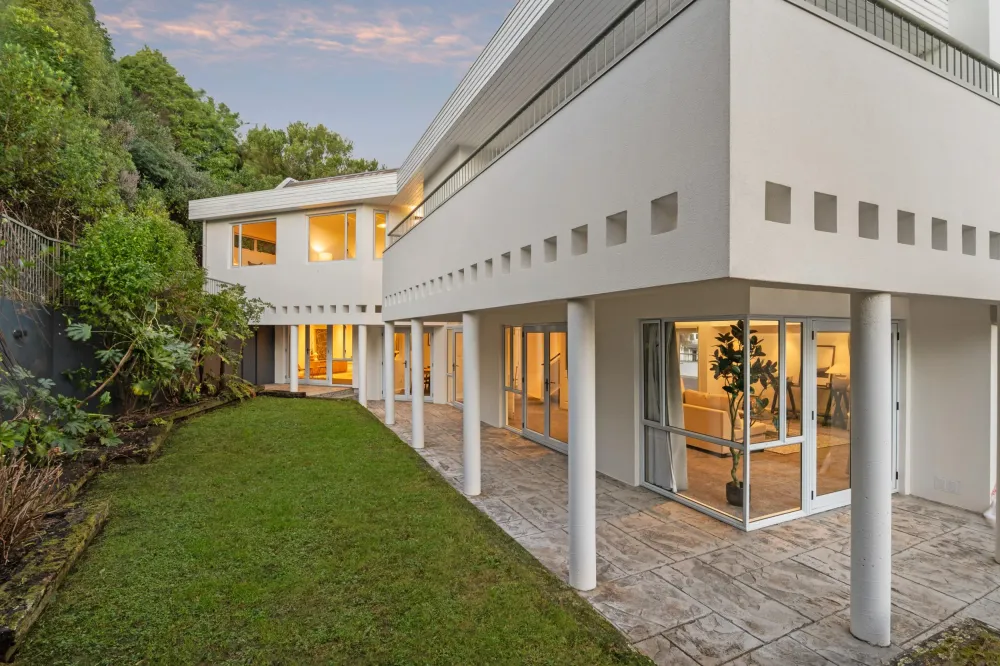 Photos of 19 Enticott Place