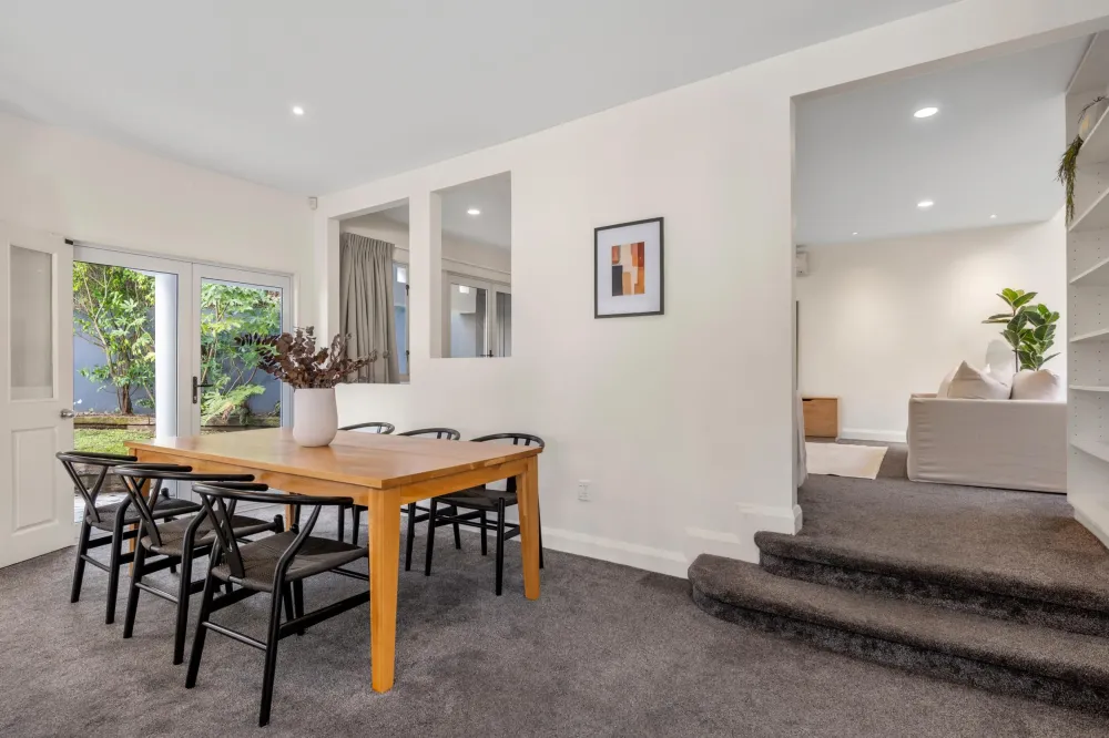 Photos of 19 Enticott Place