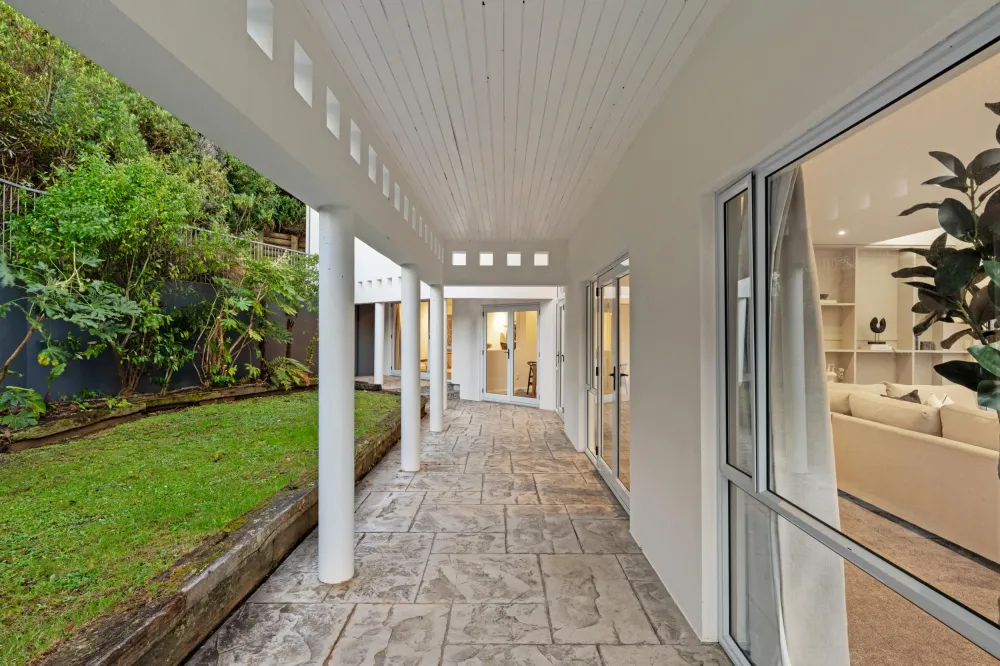 Photos of 19 Enticott Place