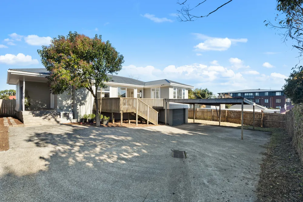 Photos of 51 Halver Road