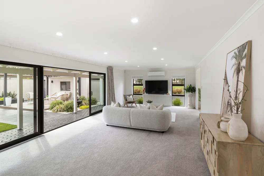 Photos of 18a Colligan Street