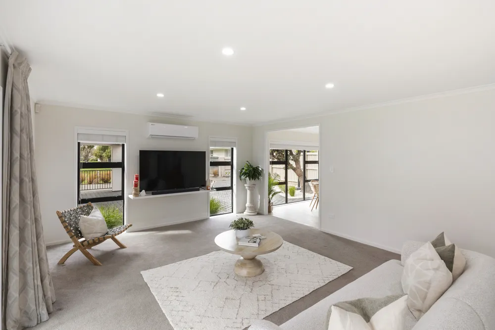 Photos of 18a Colligan Street