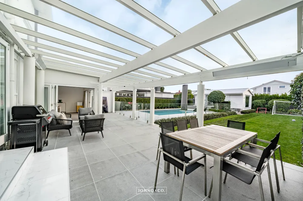 Photos of 75 St Andrews Road