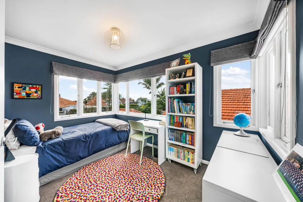 Photos of 75 St Andrews Road