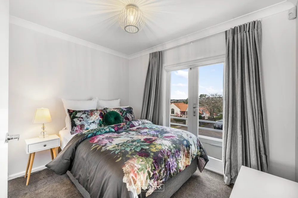 Photos of 75 St Andrews Road