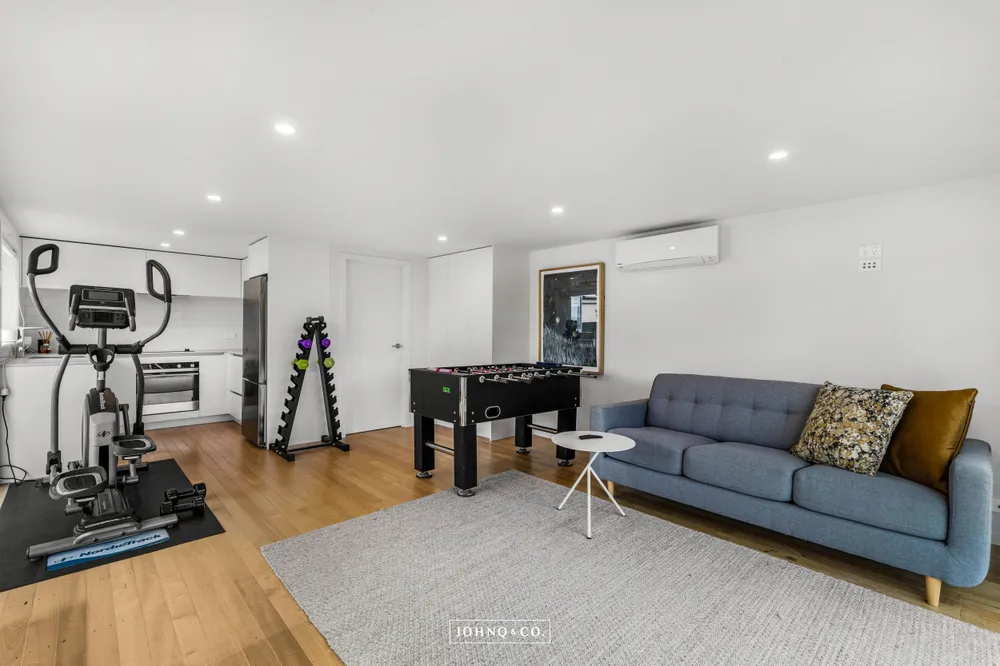 Photos of 75 St Andrews Road