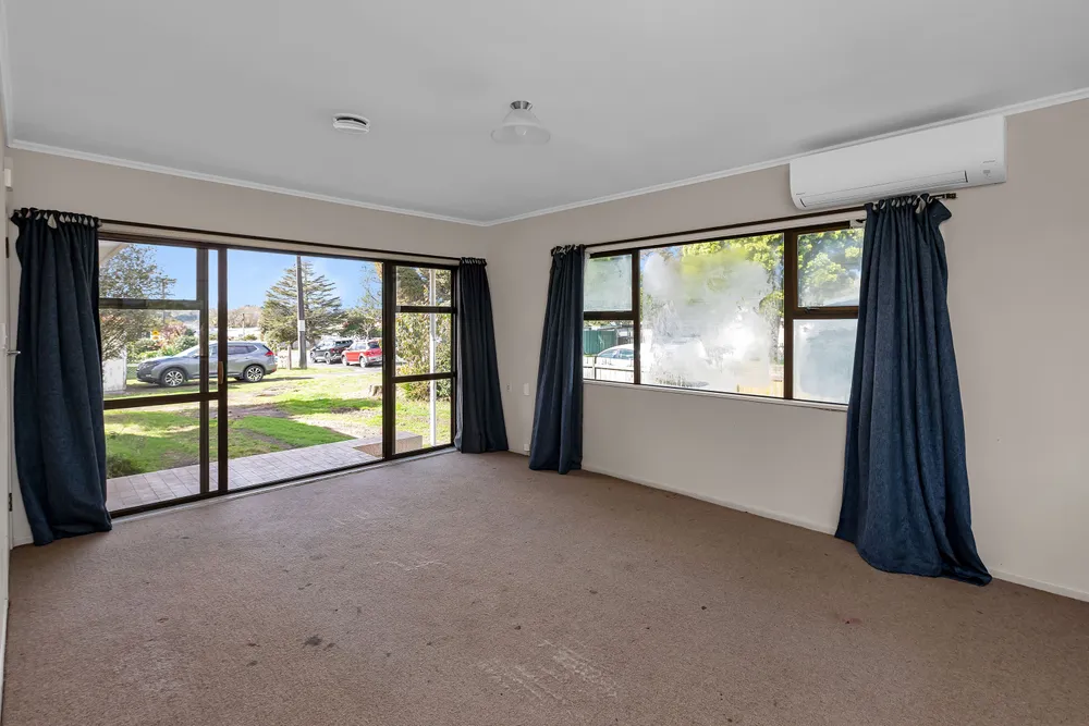 Photos of 1 Korau Road