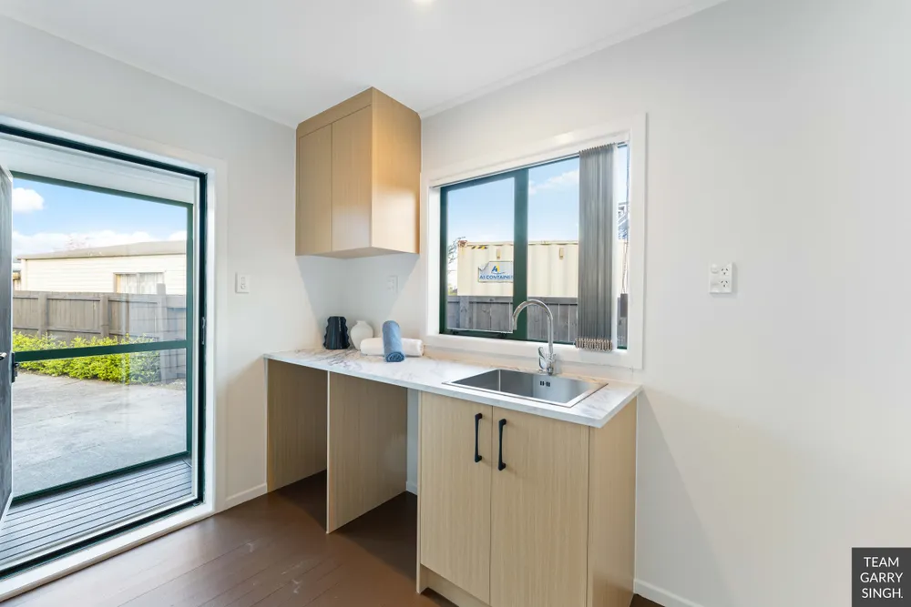 Photos of 34 Antrim Crescent