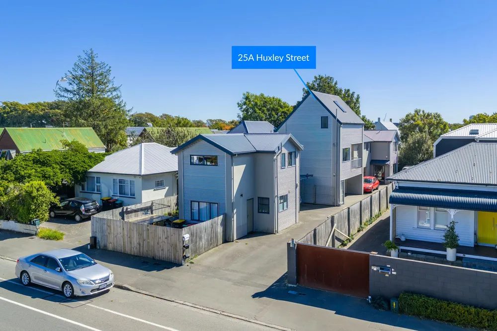 Photos of 25A Huxley Street