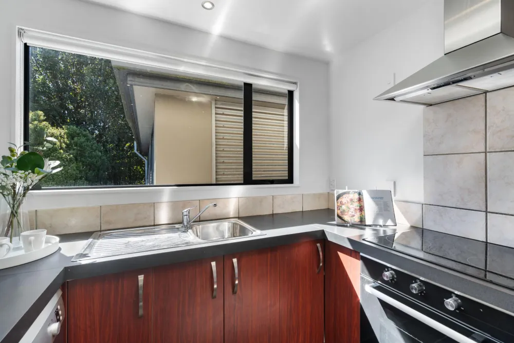 Photos of 25A Huxley Street