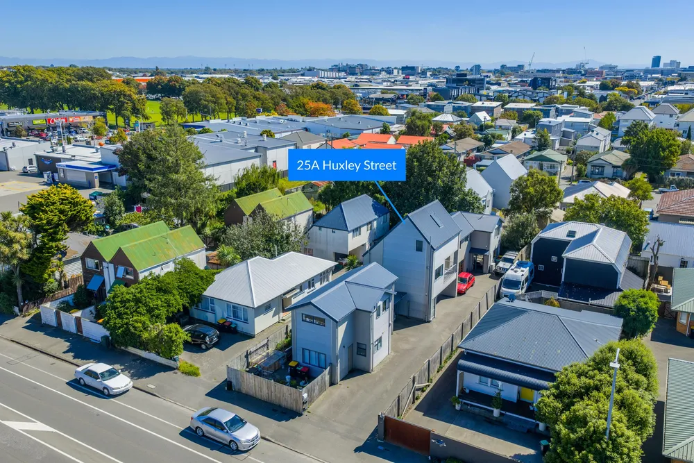 Photos of 25A Huxley Street