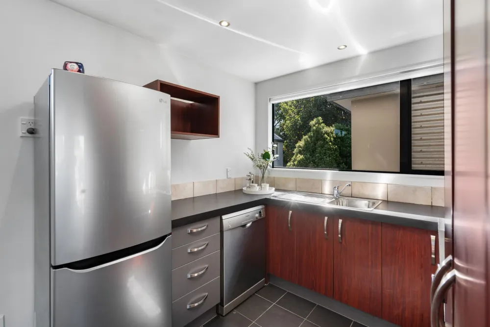 Photos of 25A Huxley Street