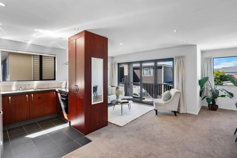 Photos of 25A Huxley Street