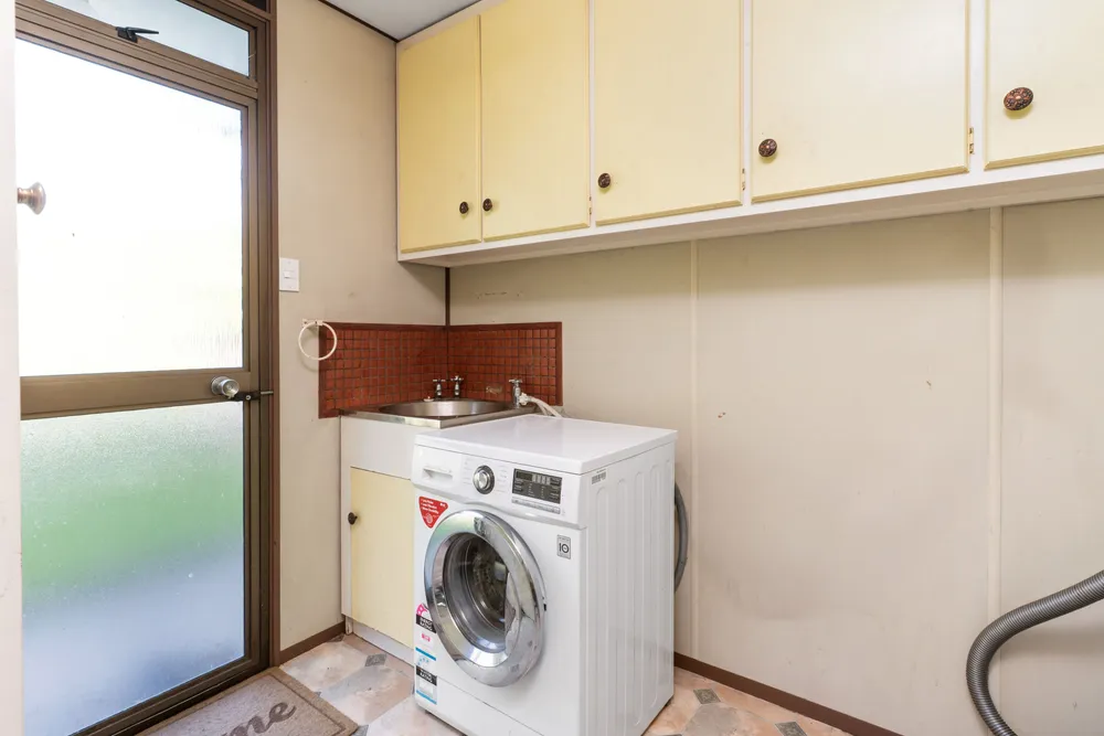 Photos of 18A Lyttelton Street