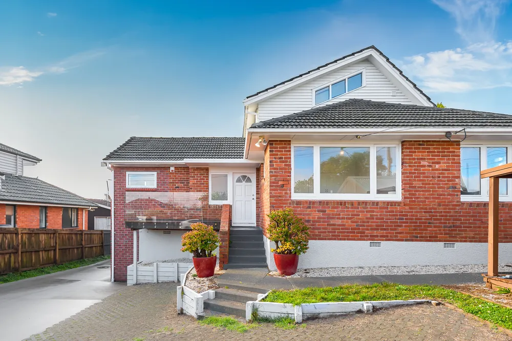 Photos of 75 Forrest Hill Road