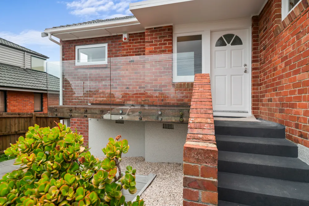 Photos of 75 Forrest Hill Road