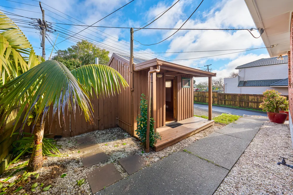 Photos of 75 Forrest Hill Road