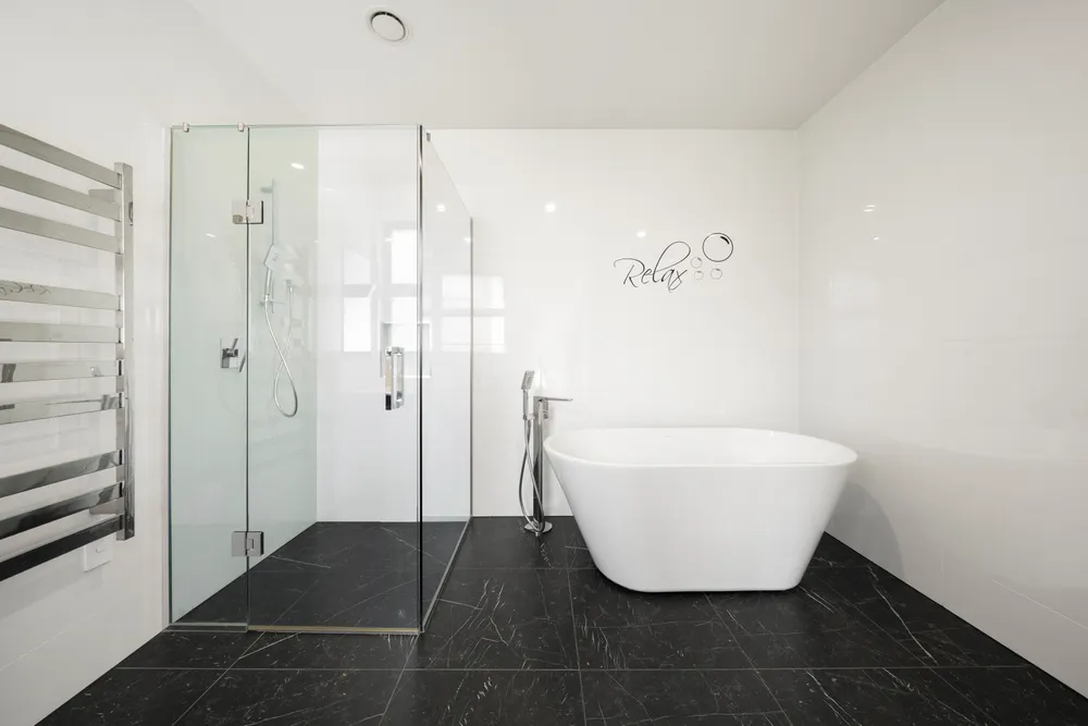 Photos of 382B Tuakau Road