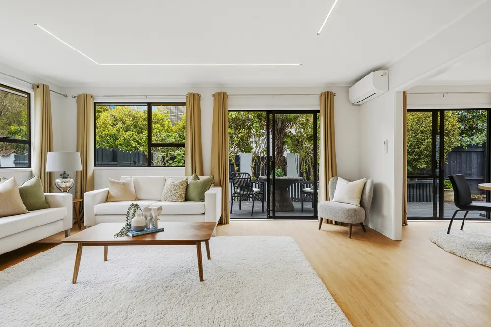 Photos of 107 Weatherly Road