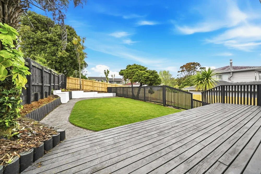Photos of 107 Weatherly Road