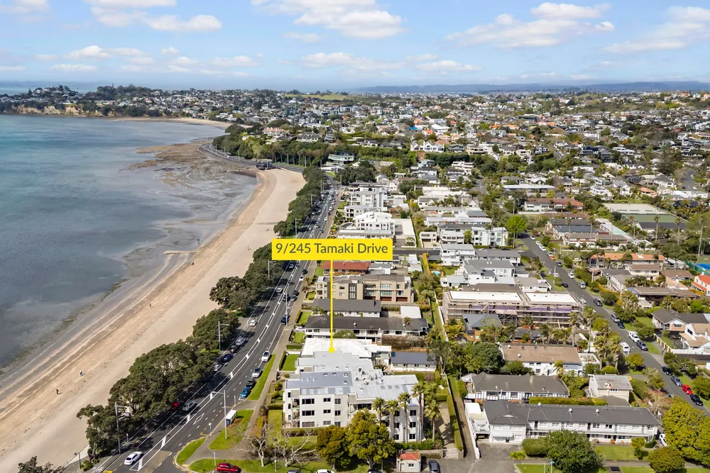 Photos of 9/245 Tamaki Drive
