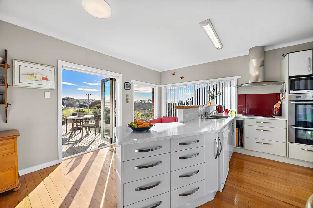 Photos of 17 Allum Street