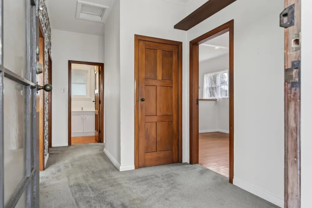 Photos of 23 Cairnfield Road