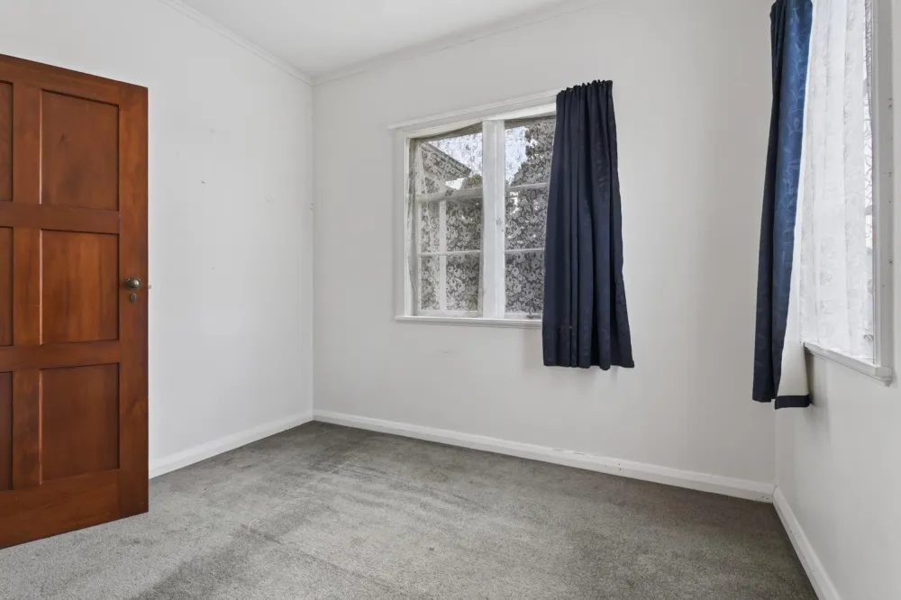 Photos of 23 Cairnfield Road