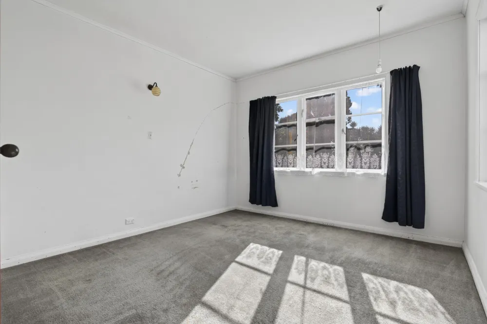 Photos of 23 Cairnfield Road