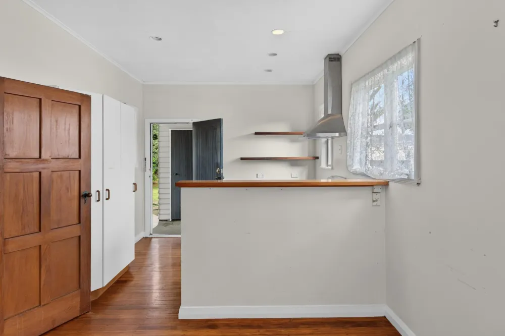 Photos of 23 Cairnfield Road