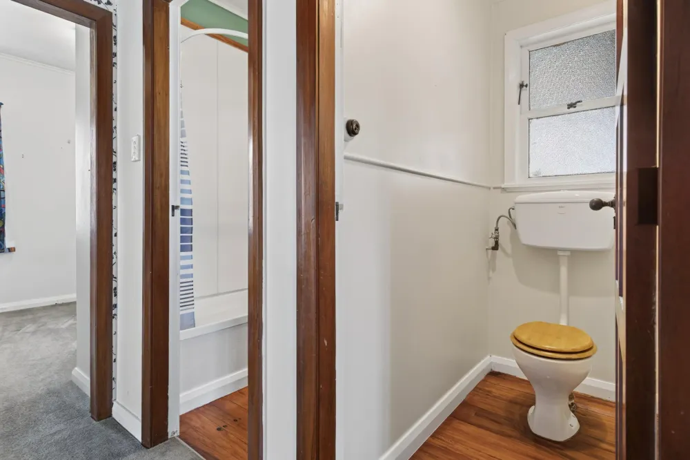 Photos of 23 Cairnfield Road