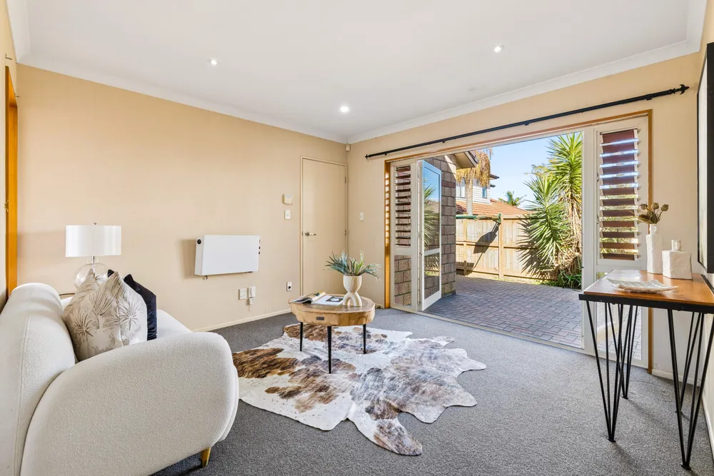Photos of 14 Monash Place