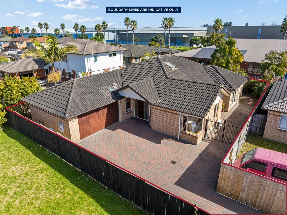 Photos of 14 Monash Place