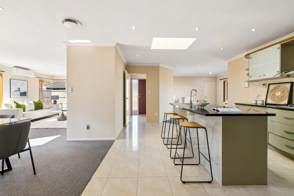 Photos of 14 Monash Place